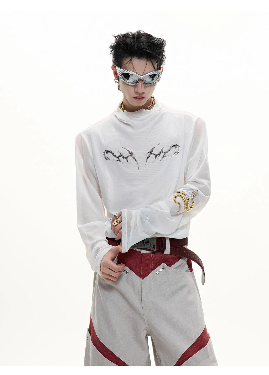 Men's black slim-fit long sleeve mesh bottoming shirt with a cooling fabric texture.