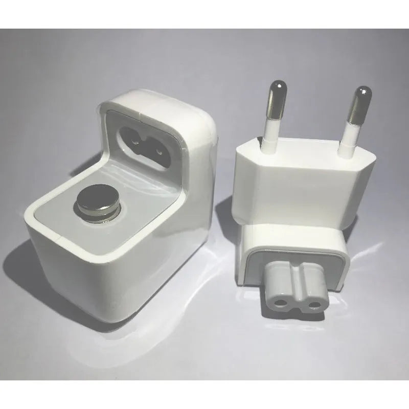 Apple iPad and iPhone compatible USB charger with US and European plug options