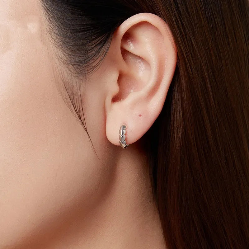 S925 sterling silver loving heart splicing ear clip for women – polished clip-on earrings