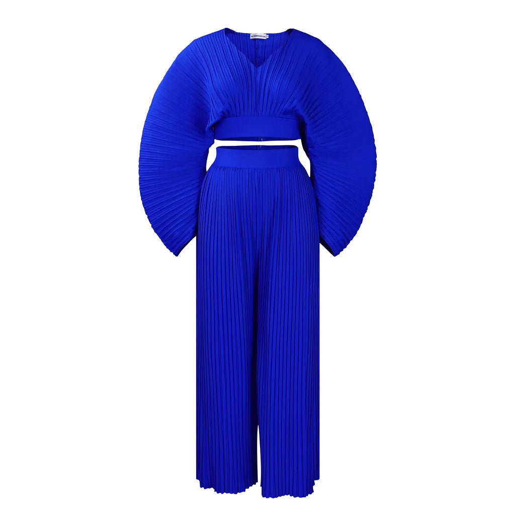 African suit two-piece set with batwing sleeve top and wide leg trousers in red or blue.