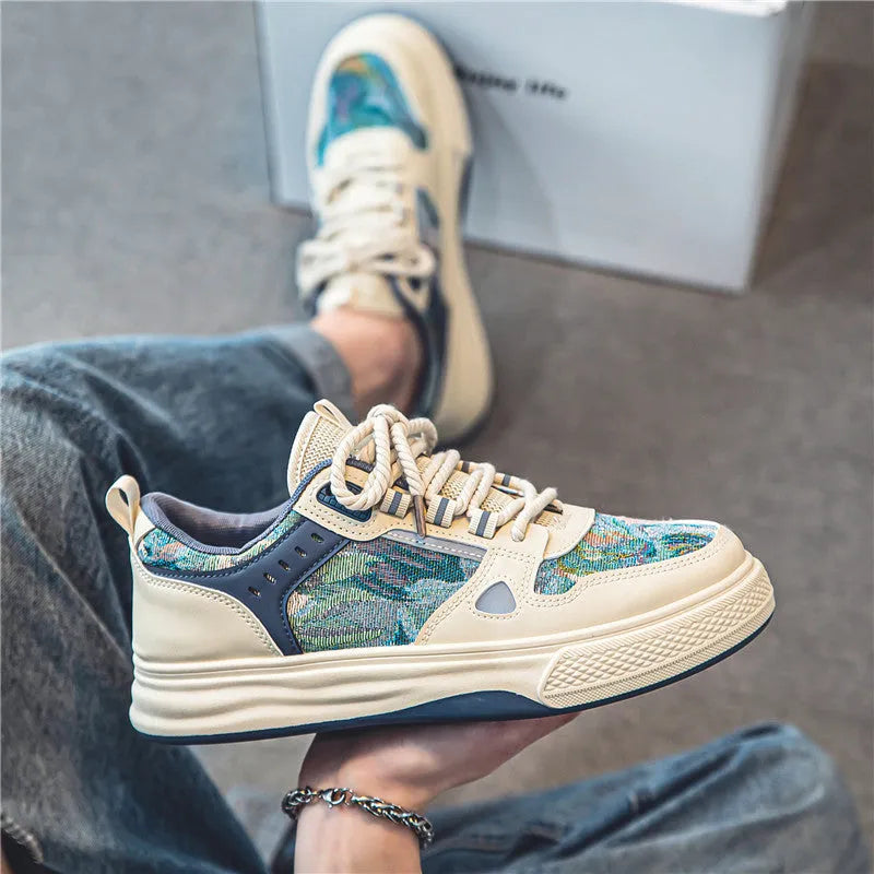 Men's casual canvas sneaker in Milan green with flat heel and round toe on a white background.