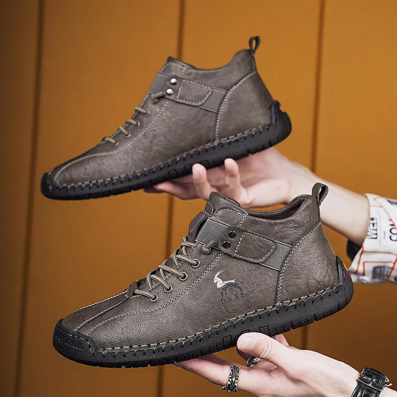 Men's casual velcro sneakers in black with microfiber upper and rubber sole, lace-up front and car stitching detail