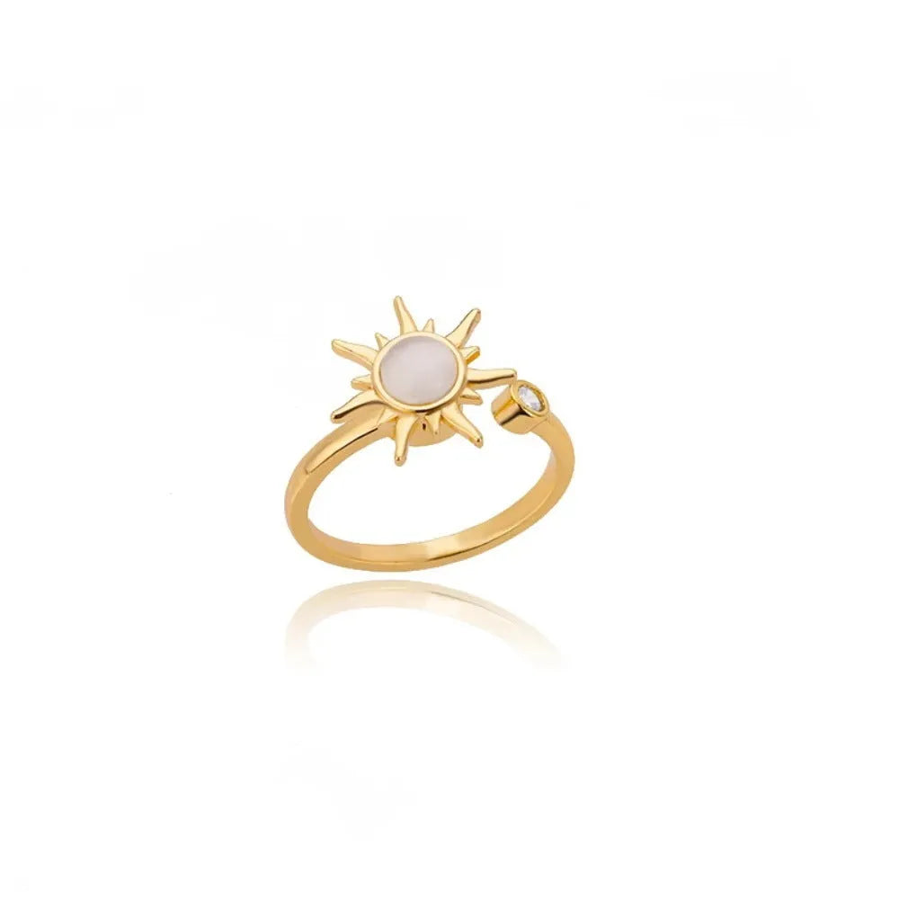 Adjustable copper decompression ring with 360-degree rotation in gold finish