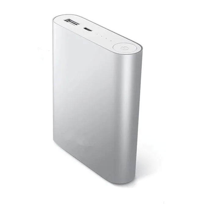 Large-capacity 10400mAh power bank in silver with alloy shell