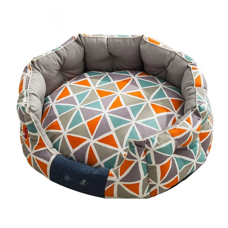 Round cloth pet bed in diamond lattice pattern for dogs and cats
