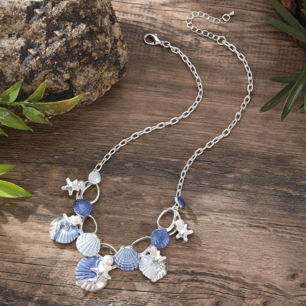 Blue shell starfish necklace with zinc alloy pendant on regular chain, 427cm circumference