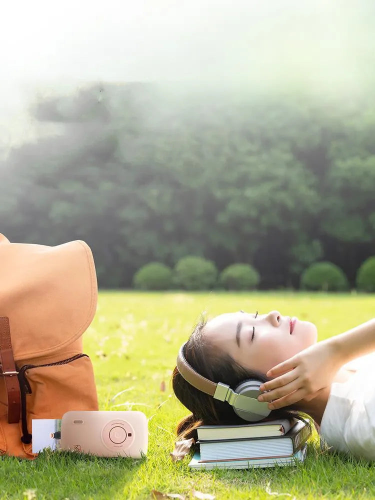 Portable thermal sublimation photo printer for mobile phone with 300DPI resolution and 800mAh battery