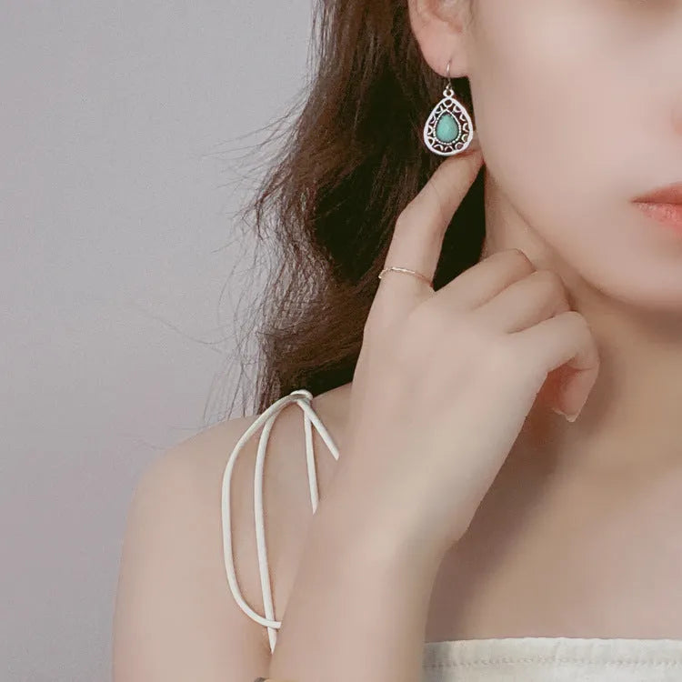 Retro old triangle water drop alloy earrings for women, national style holiday travel accessory