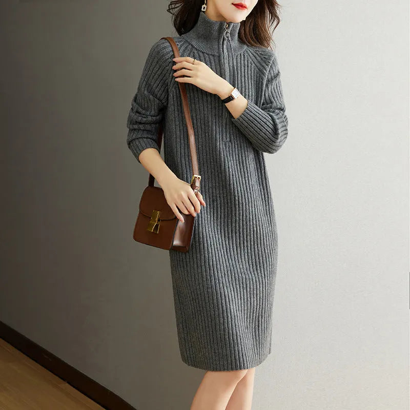 Woolen skirt with half zip closure and stand collar in casual midi length with loose fit