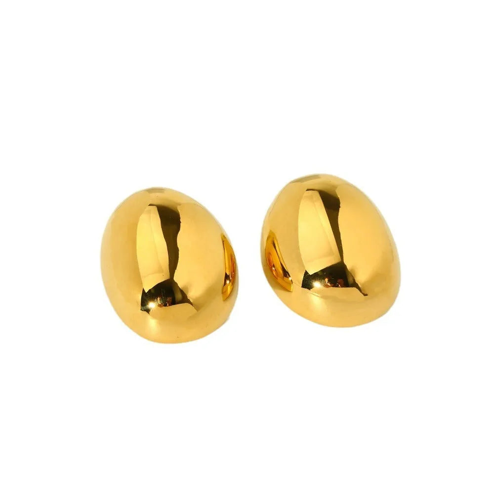 Geometric stainless steel ear studs with a glazed electroplated finish in colour DFE139.