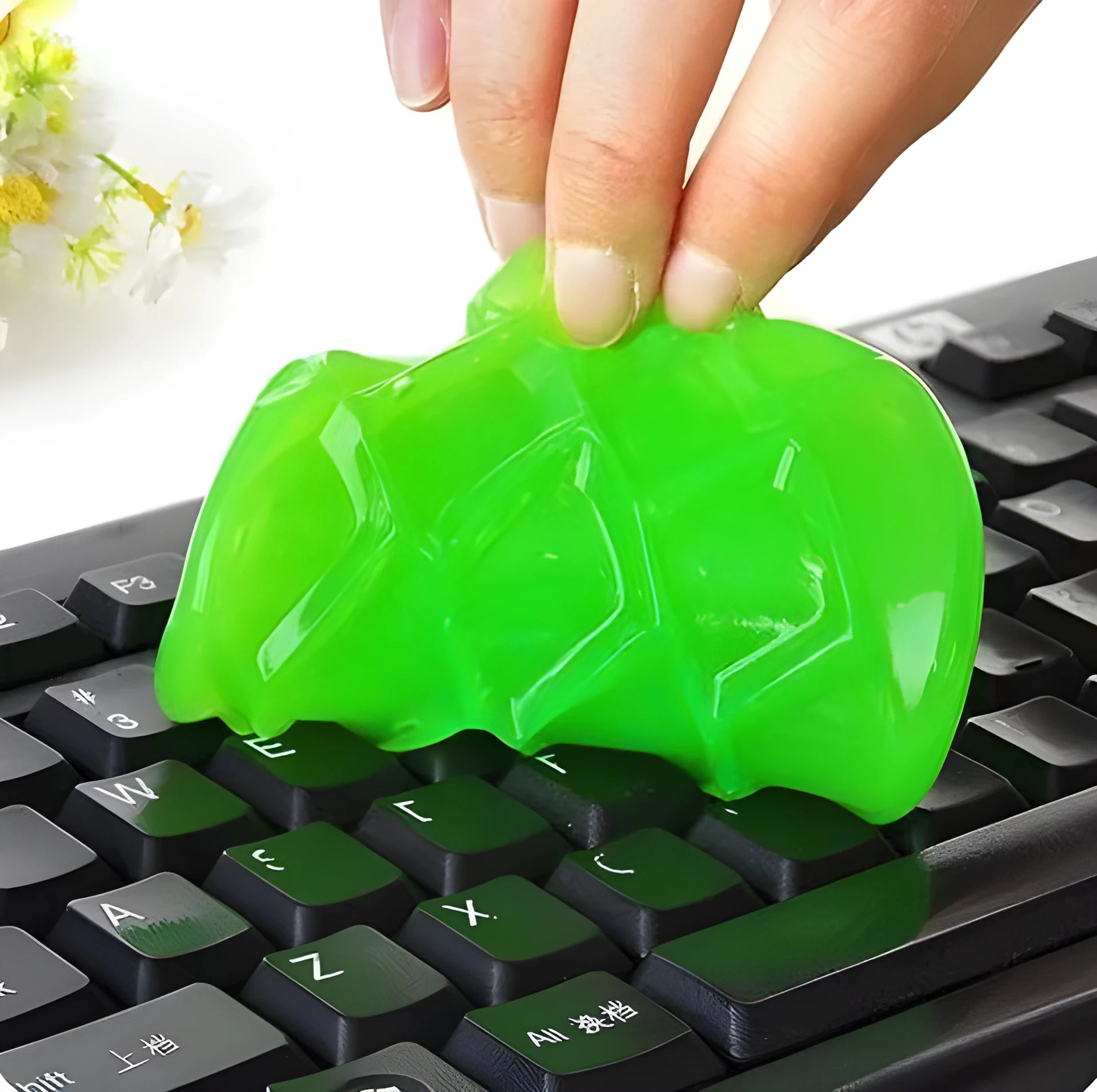 Blue Magic Cleaning Gel in a 160g box for dust removal on keyboards and car dashboards.