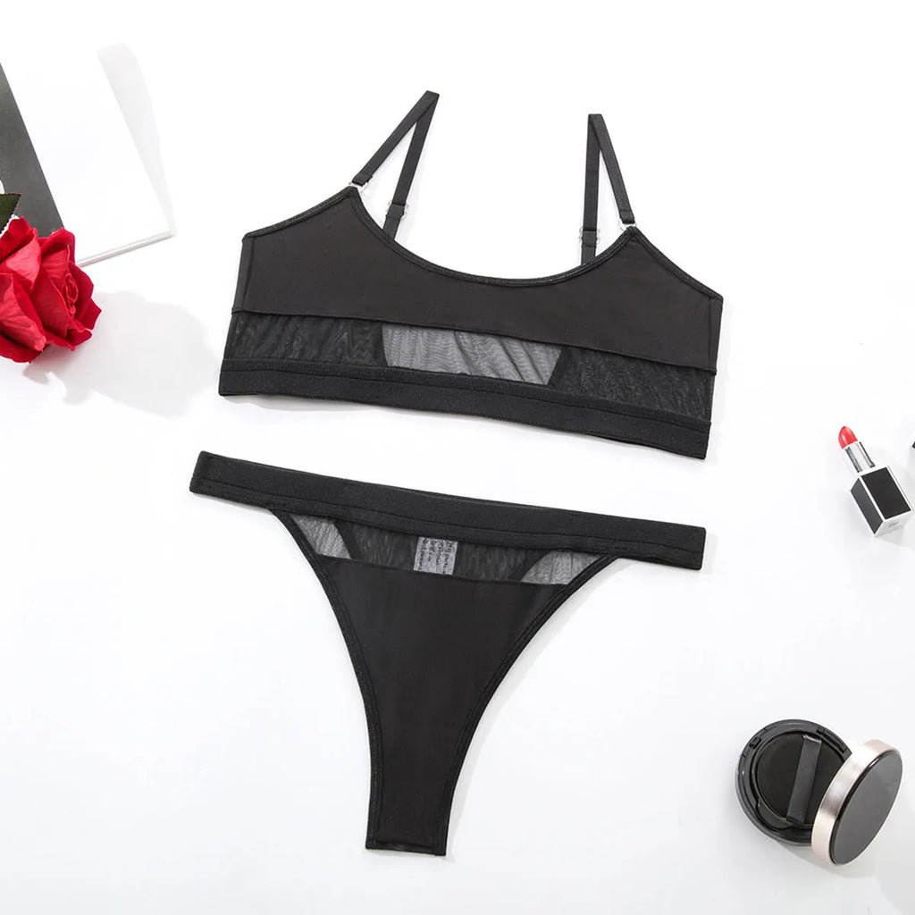 Women's black full cup bra and briefs set with adjustable double straps and cotton lining