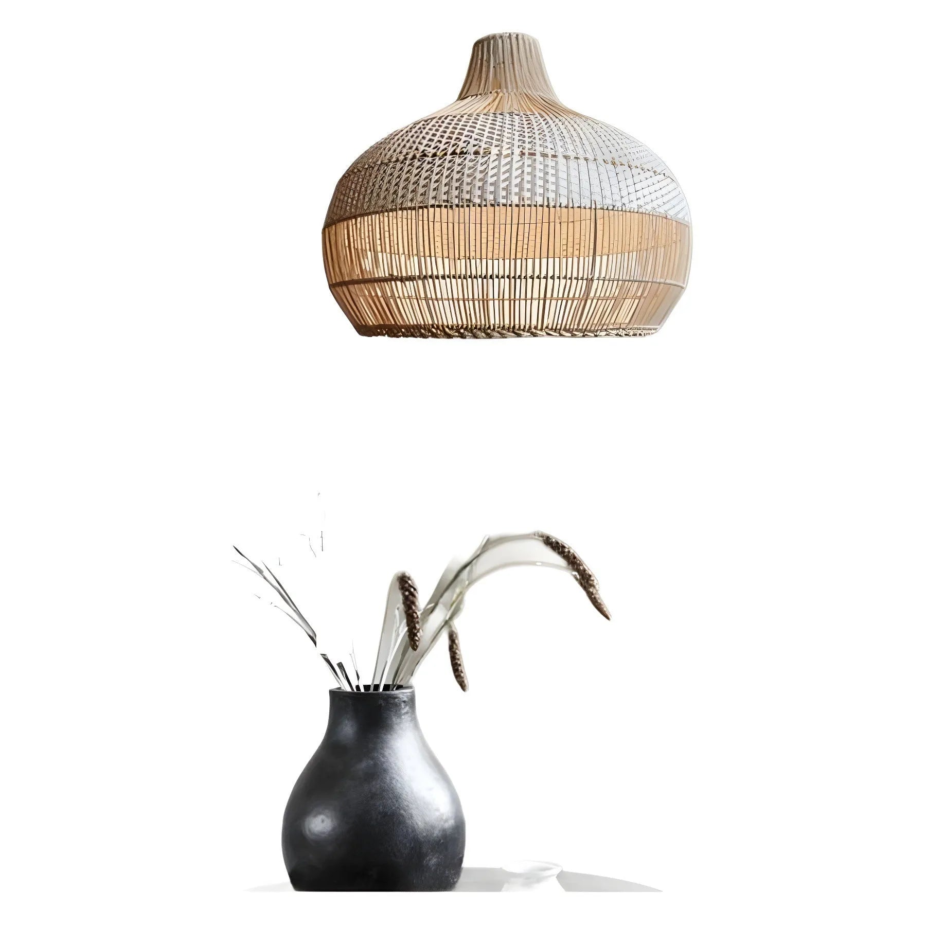 Natural rattan woven chandelier with a pastoral Southeast Asian design, 60cm in diameter.