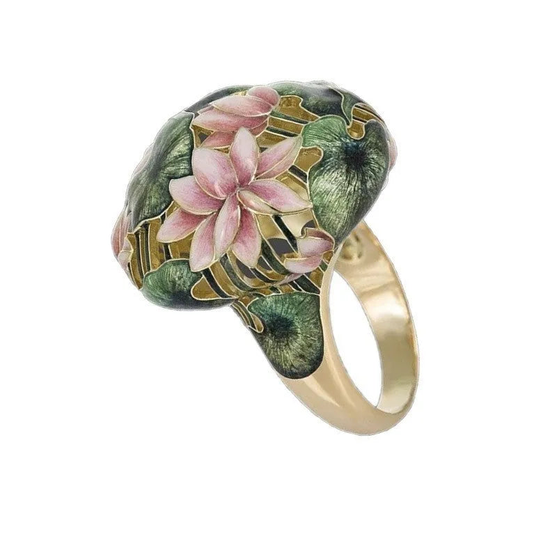 Green zircon ring with copper band and electroplated finish, shown in one of three colour styles, sizes 5 to 13