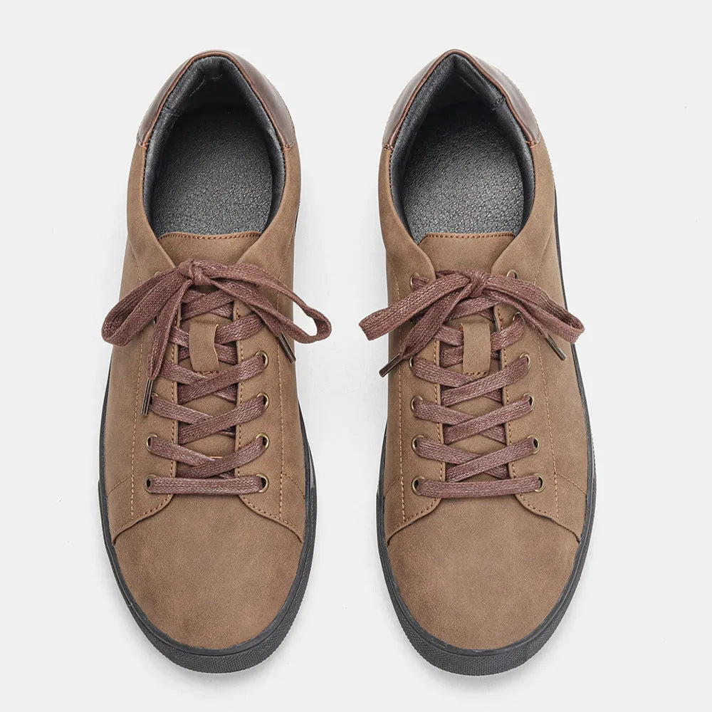 Men's casual pumps with leather stitching, flat heel, round toe, artificial PU upper, in colour KD4276 on a white background.
