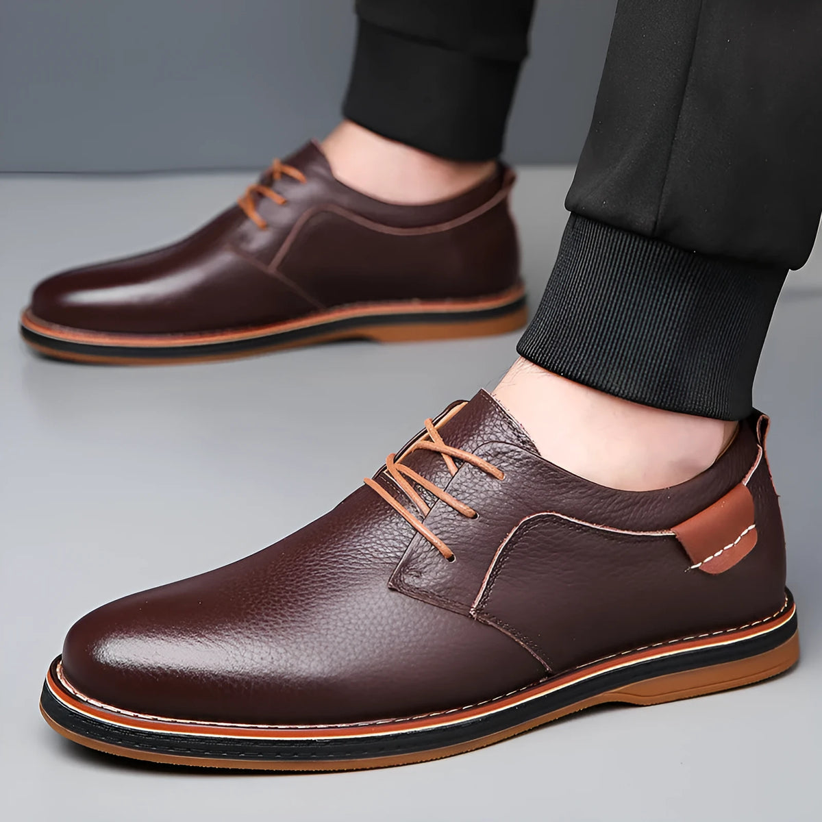 Men's business casual shoes in first layer cowhide, flat heel and round toe, black blue or brown
