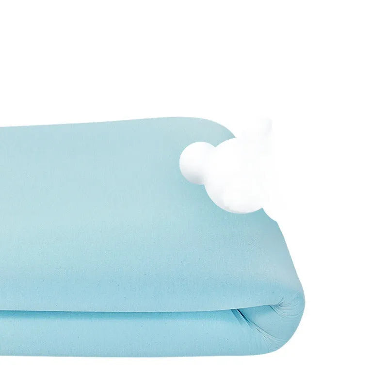 Gel memory cotton slow rebound tatami mattress in multiple sizes and thicknesses on a floor.