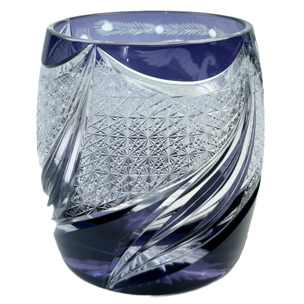 Jianghu Cut Phoenix hand-carved lavender purple crystal glass wine glass, cylindrical shape, 301-400ml