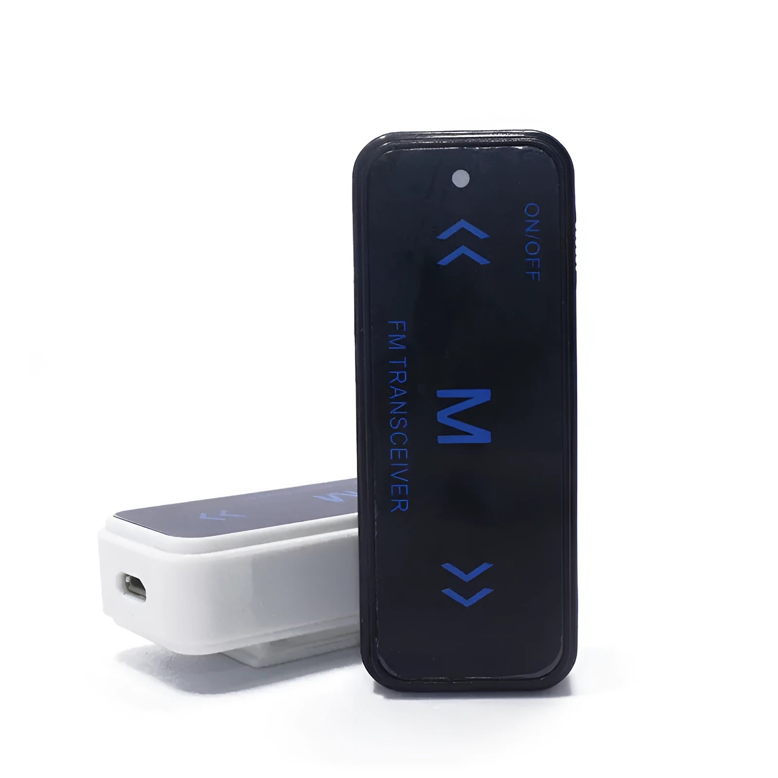 Mini handheld walkie-talkie with ear-hook earpiece for salon communication, random colour, UHF lithium battery