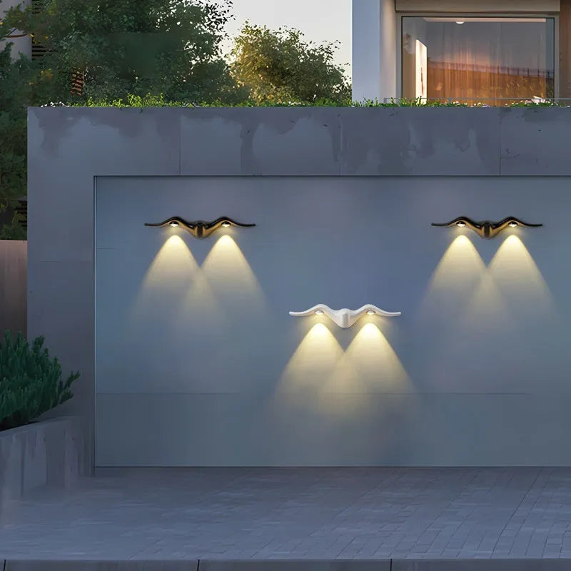 Simple outdoor waterproof LED doorplate wall lamp in black die-cast aluminium with 1 LED bead
