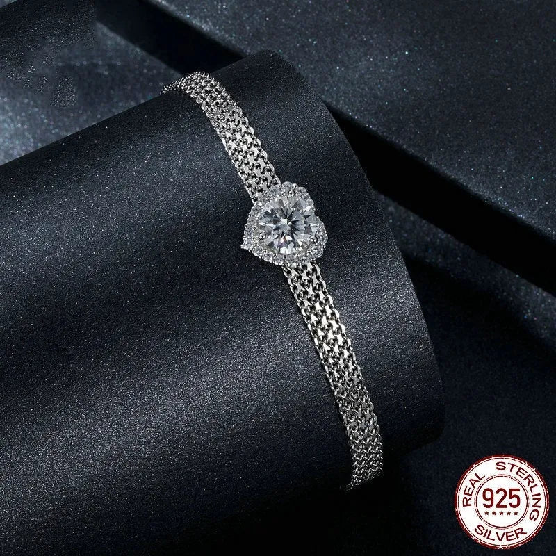 S925 sterling silver love woven bracelet with 1 karat moissanite stone, electroplated, MSB019 colour