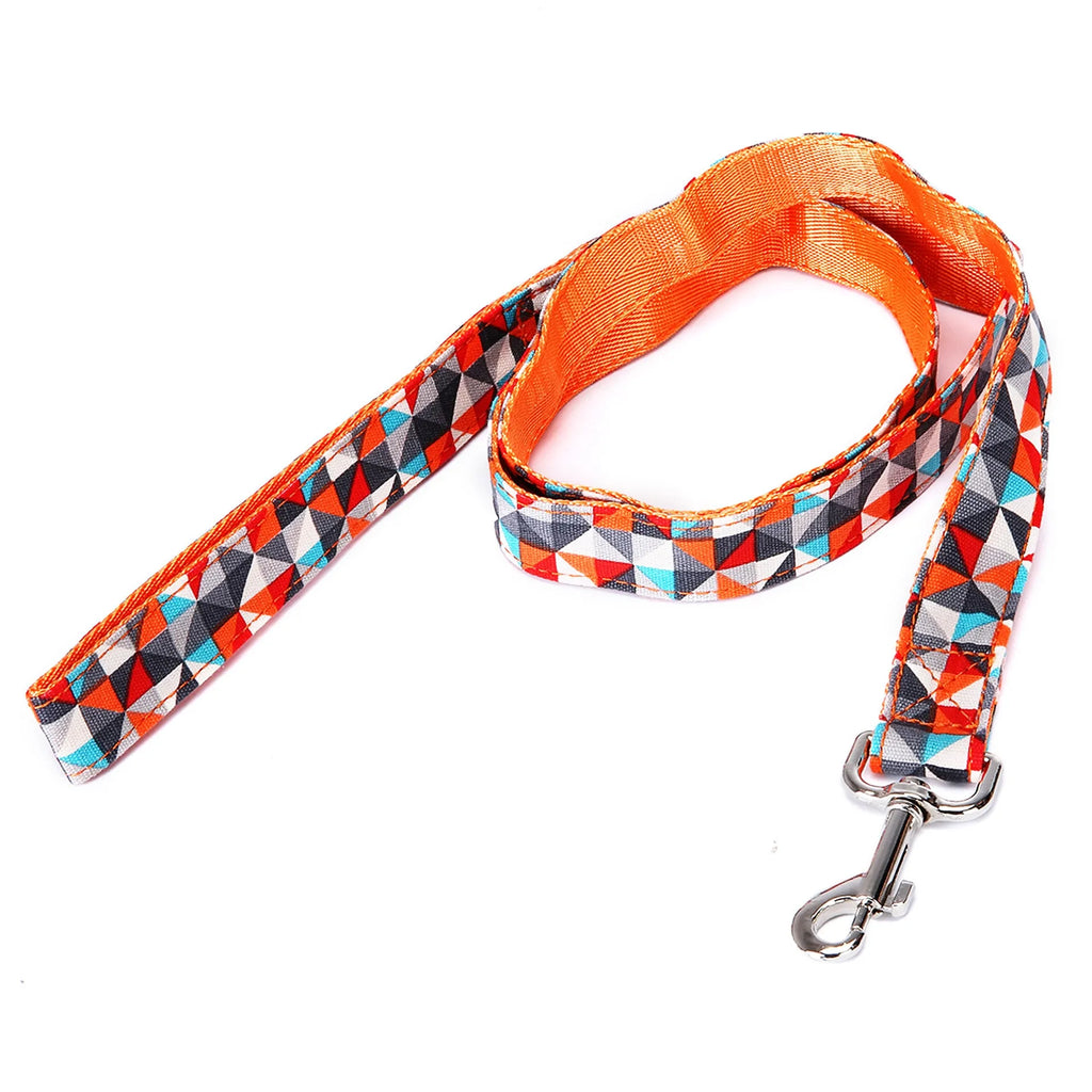 Black plaid stripe Christmas pet traction rope showing 120cm imitation nylon extension strap for dog walking control