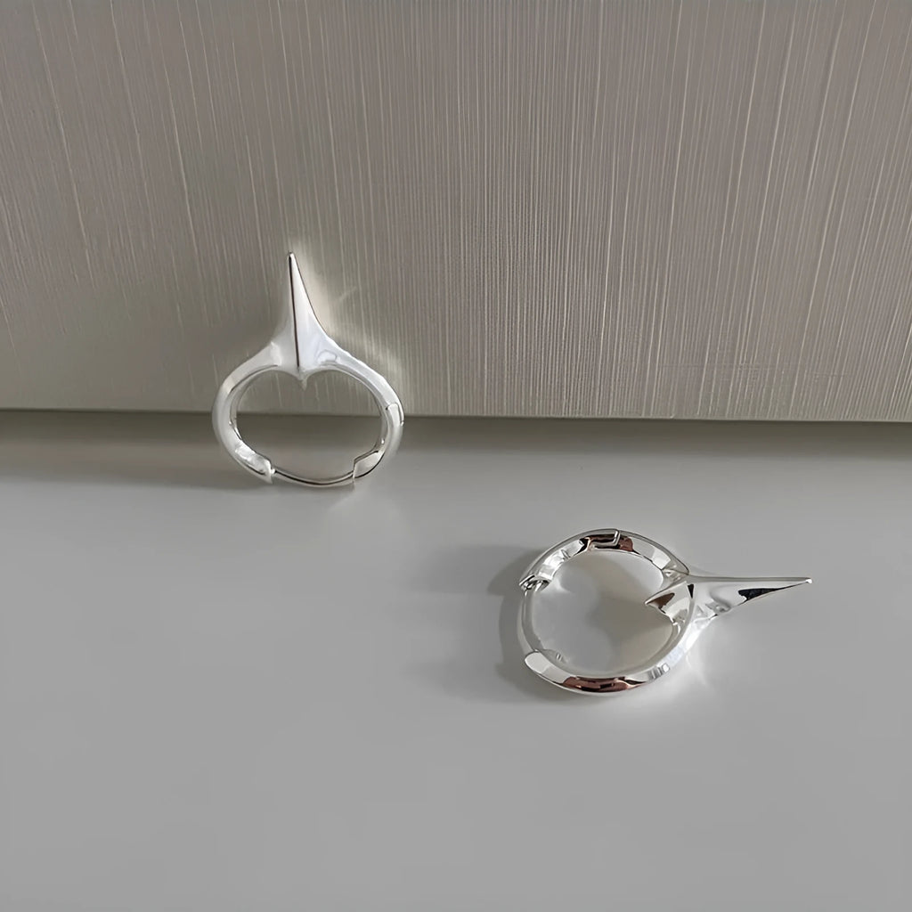 Platinum geometric star ear clips for women with copper electroplated construction