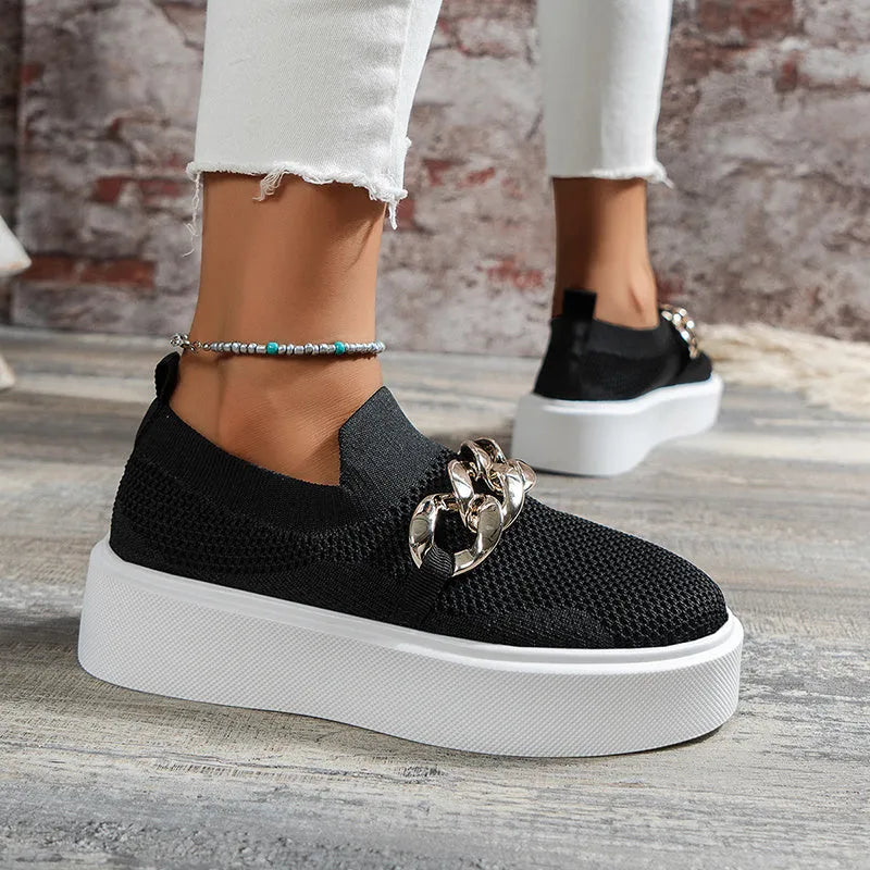 Women's breathable mesh flat shoes in black with low heel and EVA sole