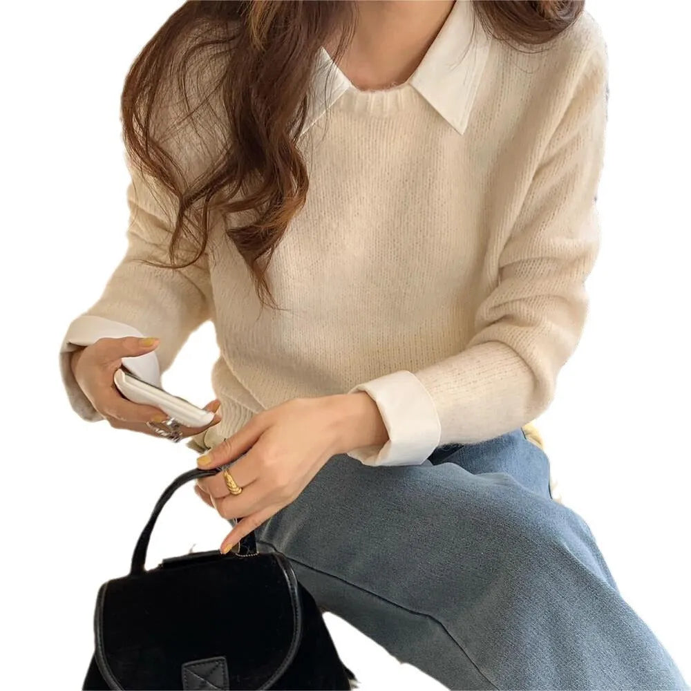 Women's loose knitwear top with contrast lapels in polyester, available in multiple colours