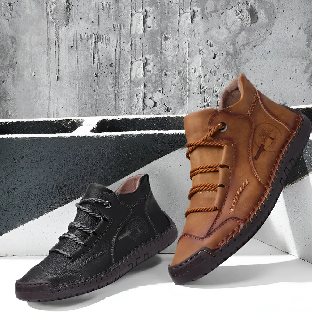 Men's leather high-top boots in army green colour with round toe and front lace-up design