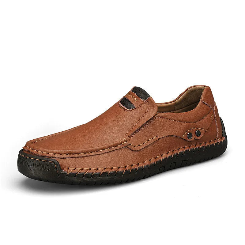 Large size handmade men's leather outdoor shoes in black with flat rubber sole