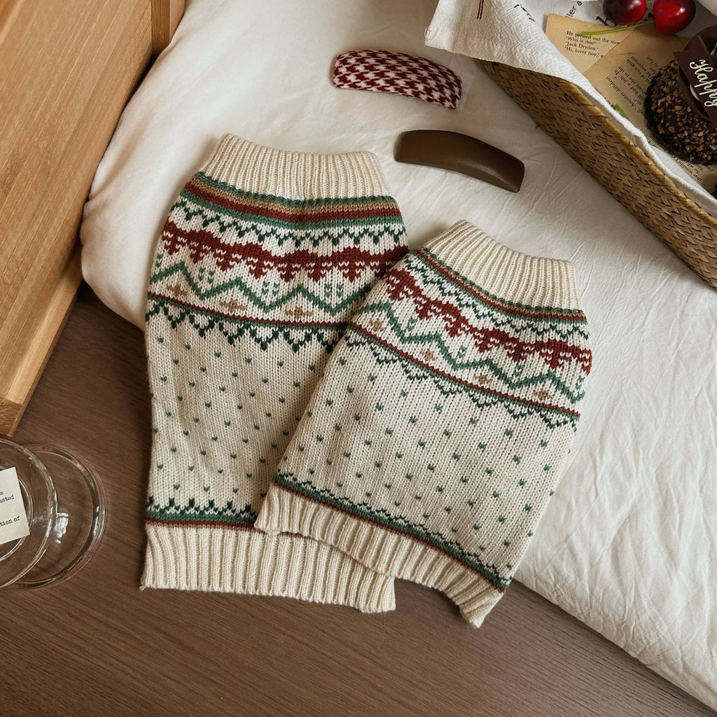 Fairisland beige dog sweater with green dots in five sizes for small to medium pets
