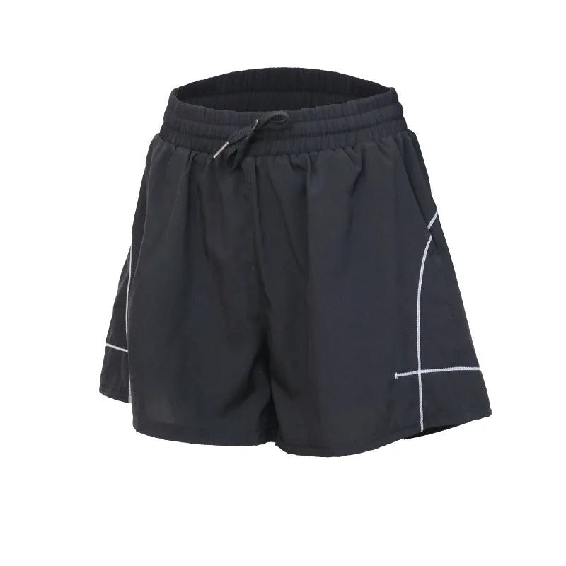 Women's sports shorts for fitness exercise, polyester lining, available in purple, black and Brassica oleracea, sizes S to XL