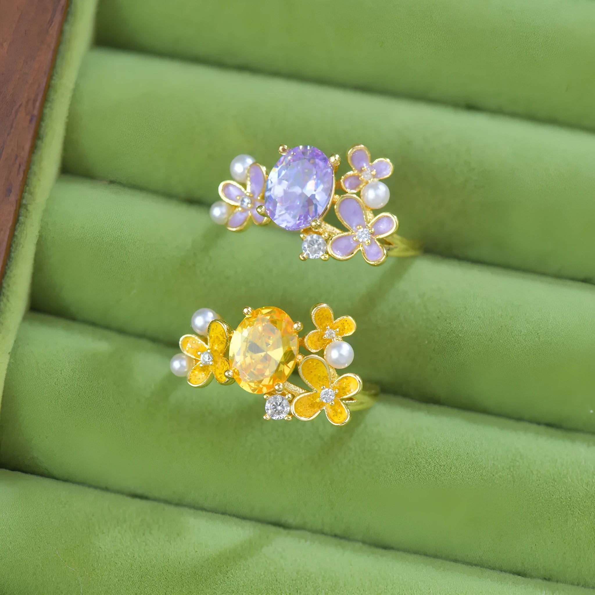 Women's flower pearl zircon open ring in yellow and light purple colours with adjustable metal design