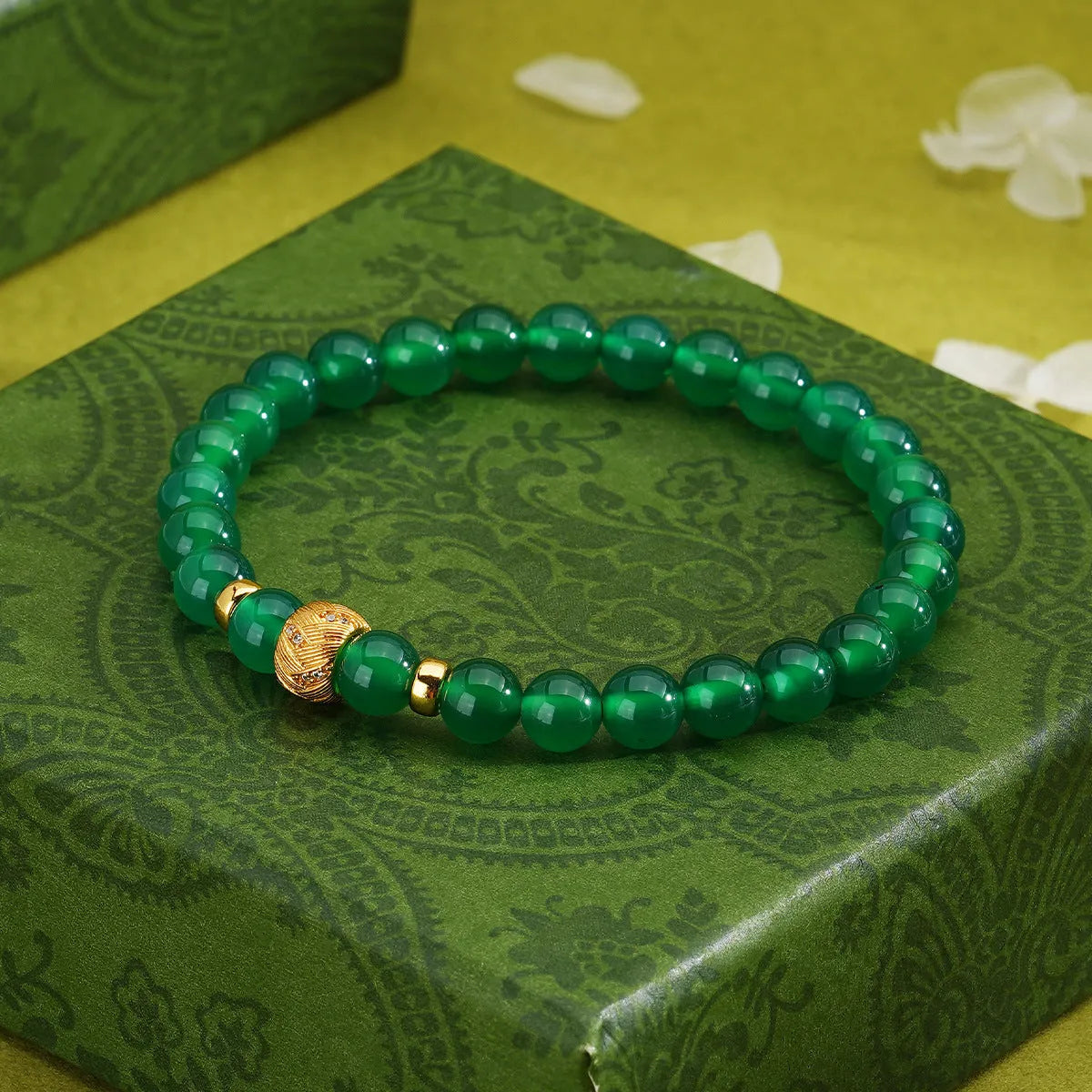 Natural green agate geometric bracelet with S925 sterling silver and yellow gold electroplated finish