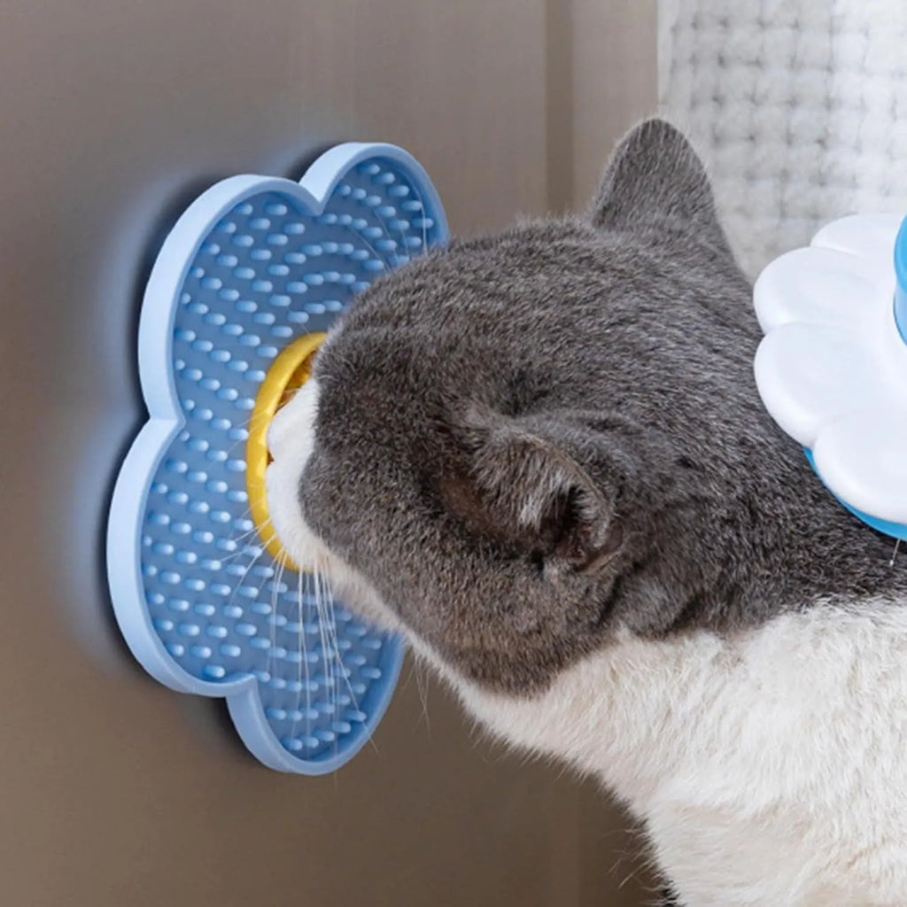 Flower-shaped silicone lick pad for pets with suction cups on smooth surface