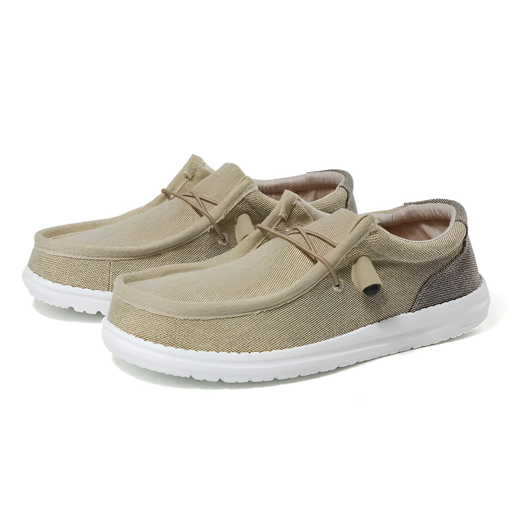Men's casual canvas shoes with mosaic pattern on green upper and rubber sole