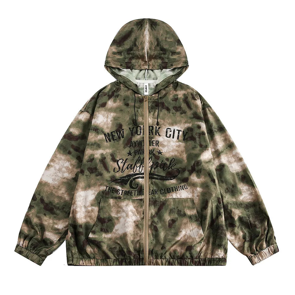 Hooded camouflage sun protection jacket for men in loose fit polyester