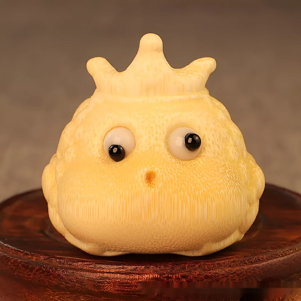 Solid bamboo carving of Crown Princess toad ornament with 5.0 live eye design