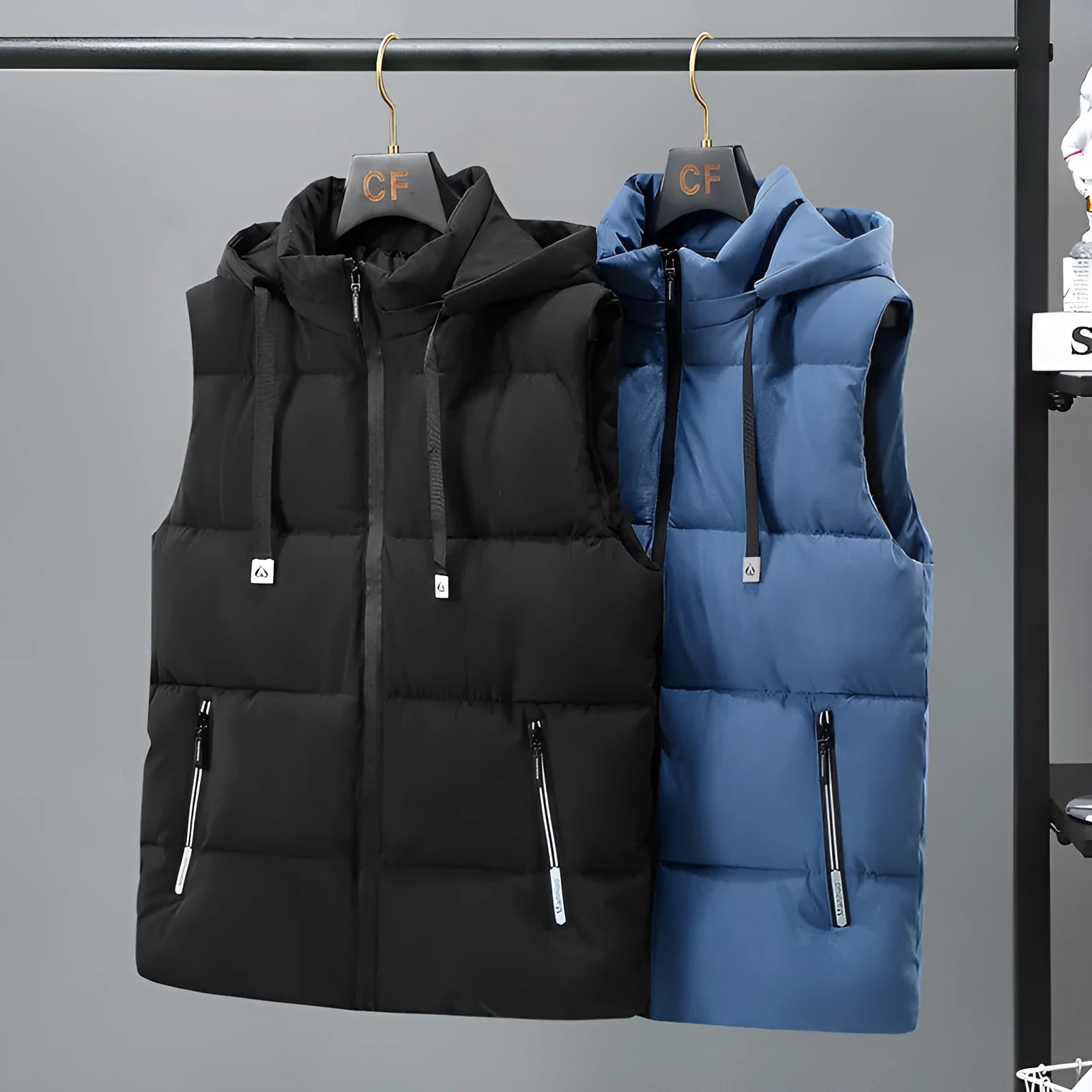 Men's thick winter vest in black or blue with straight hem design and polyester fleece lining