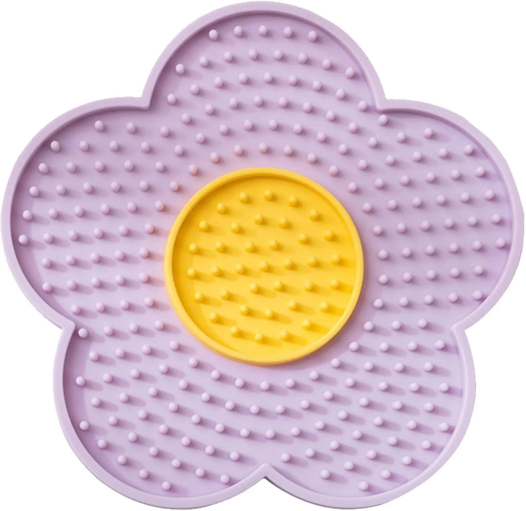 Flower-shaped silicone lick pad for pets with suction cups on smooth surface