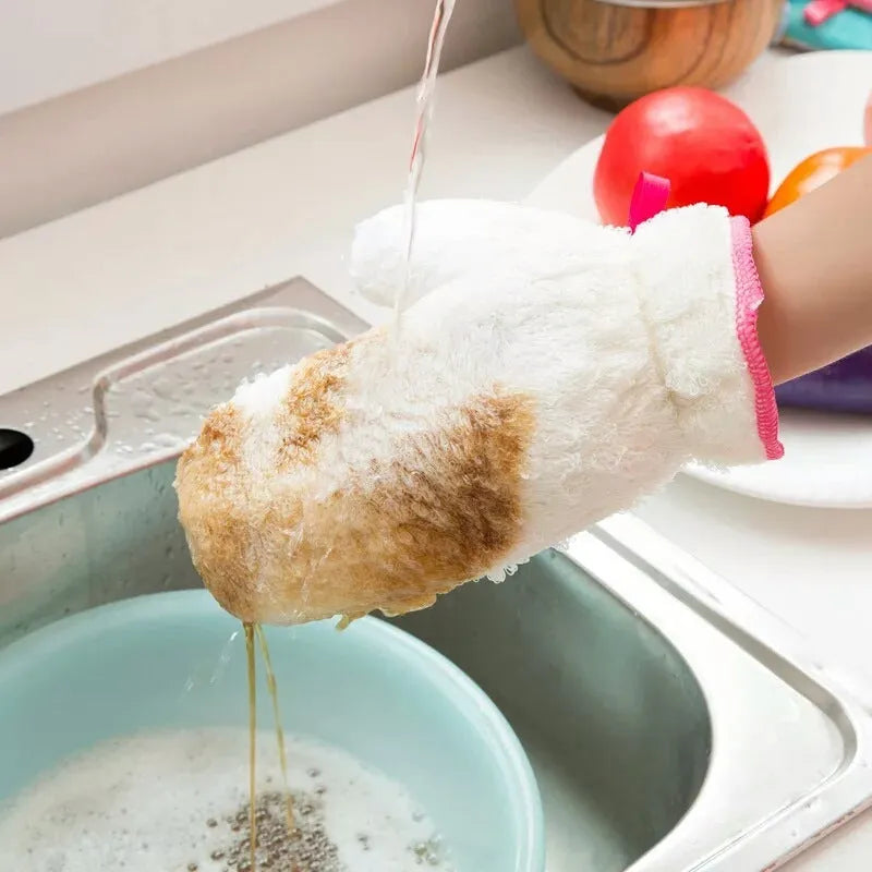 Thick microfiber dishwashing glove in plain white, one size 7-10cm, for kitchen cleaning.