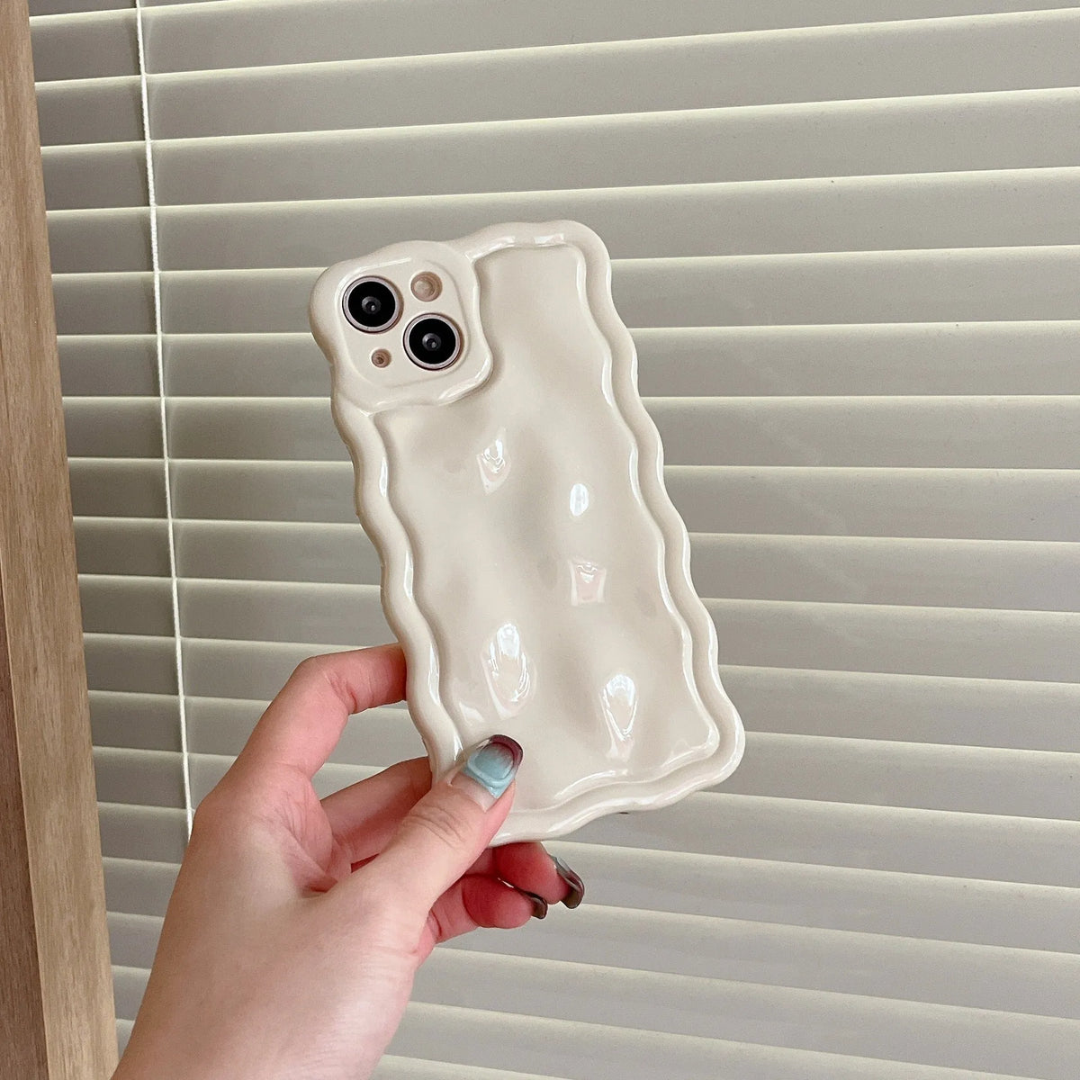 Wave Shell TPU phone case for iPhone with wave meteorite pattern in milky white colour