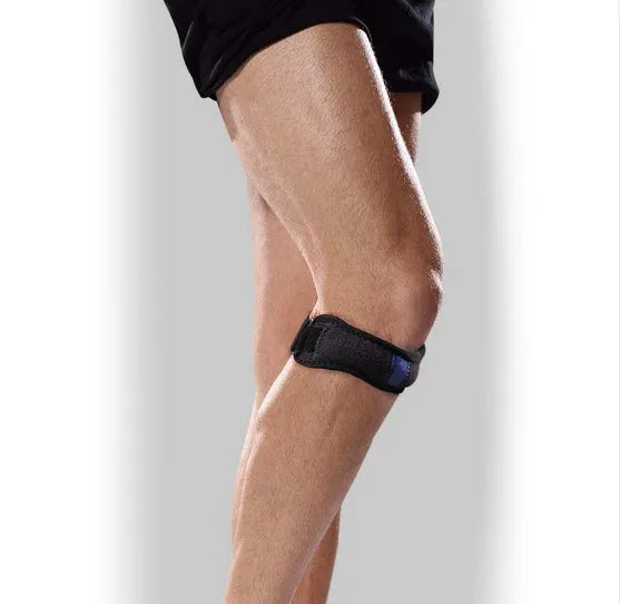 Black adjustable patella support band with sponge pad and plastic buckle for adults