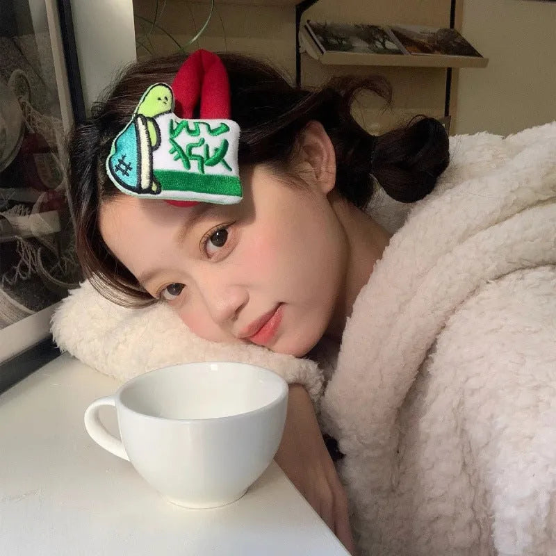 Cartoon doll sponge bang hairpin with retro New Year mahjong Chinese character design