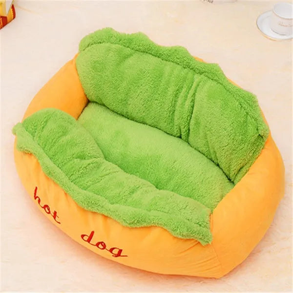 Hot dog shape pet kennel with PP cotton cushion, short plush fabric, non-slip bottom, sizes S and L
