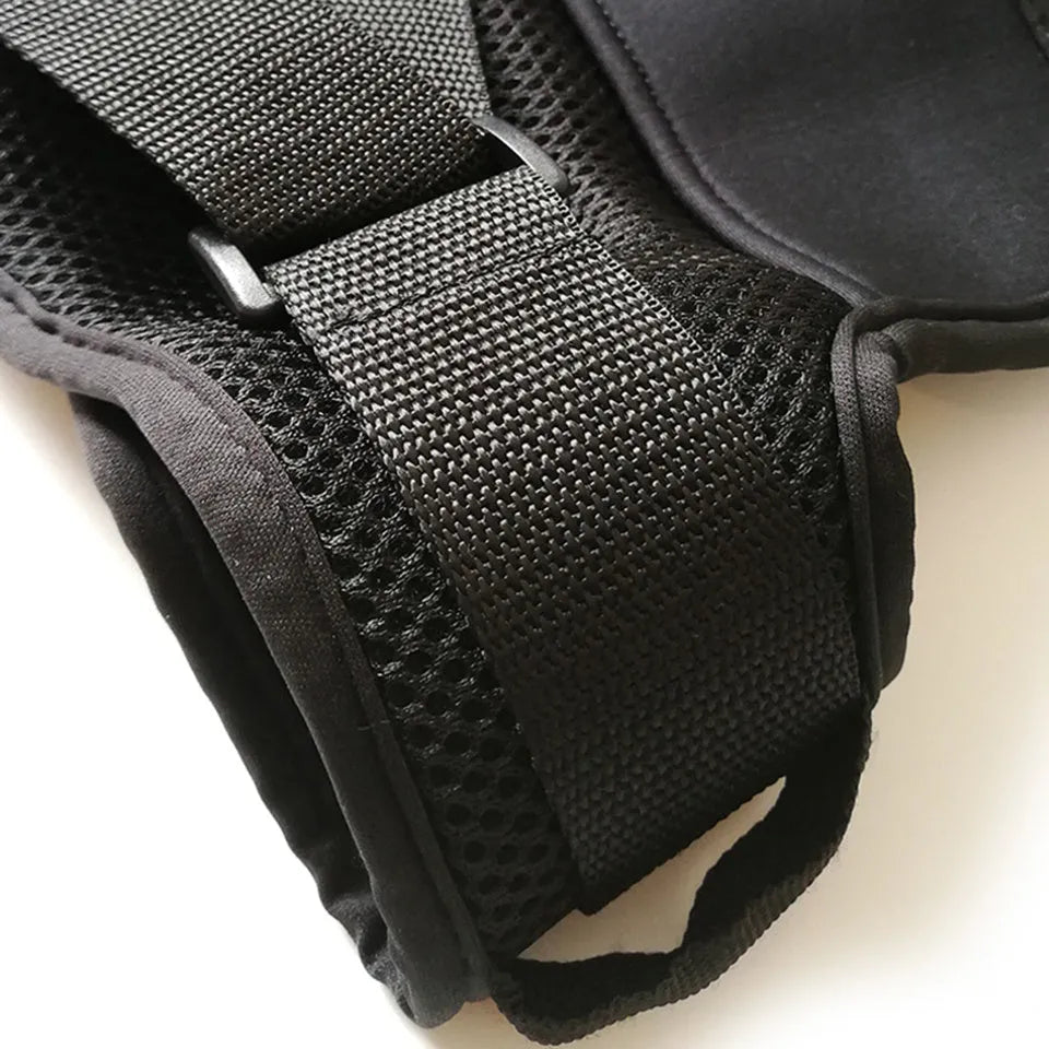 Black 3mm cotton sea fishing hip protector with adjustable buckle belt and non-slip rubber dots