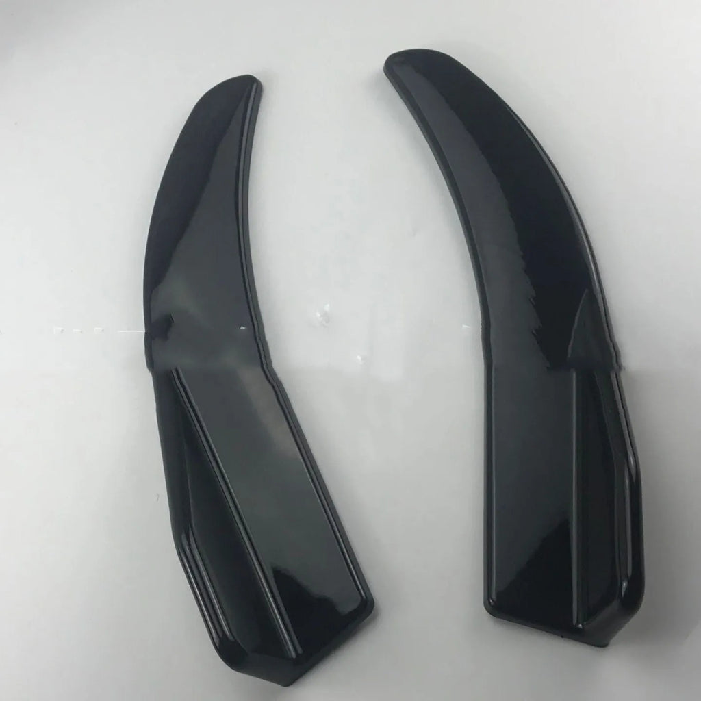 Pair of black ABS plastic car bumper deflector shovels with screw holes, 440mm wide.