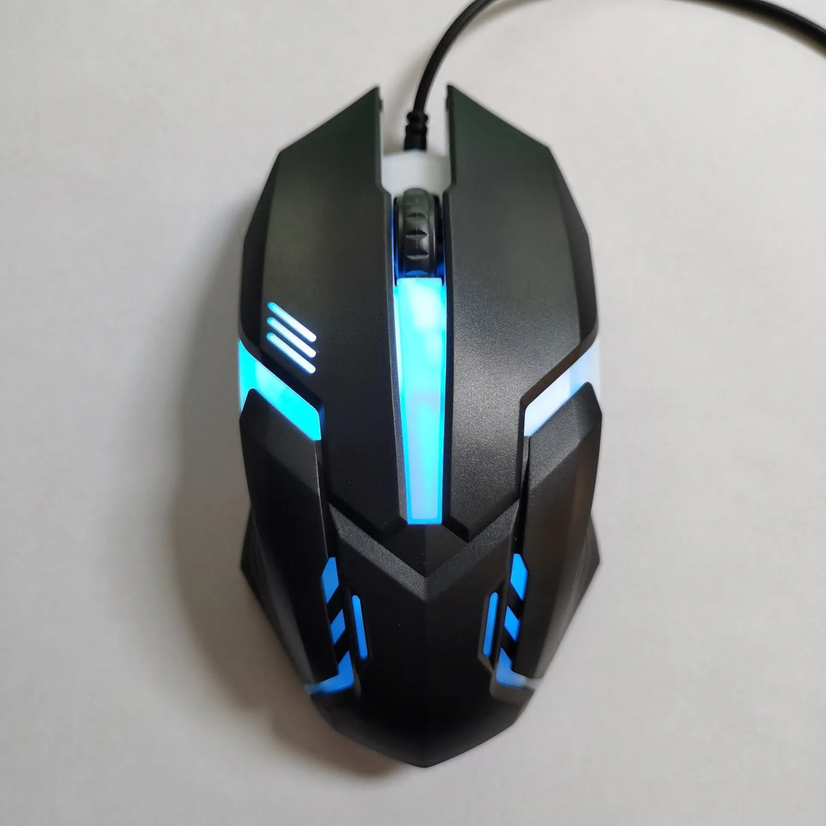 Wired luminous e-sports office computer mouse with 1.35m USB cable in black