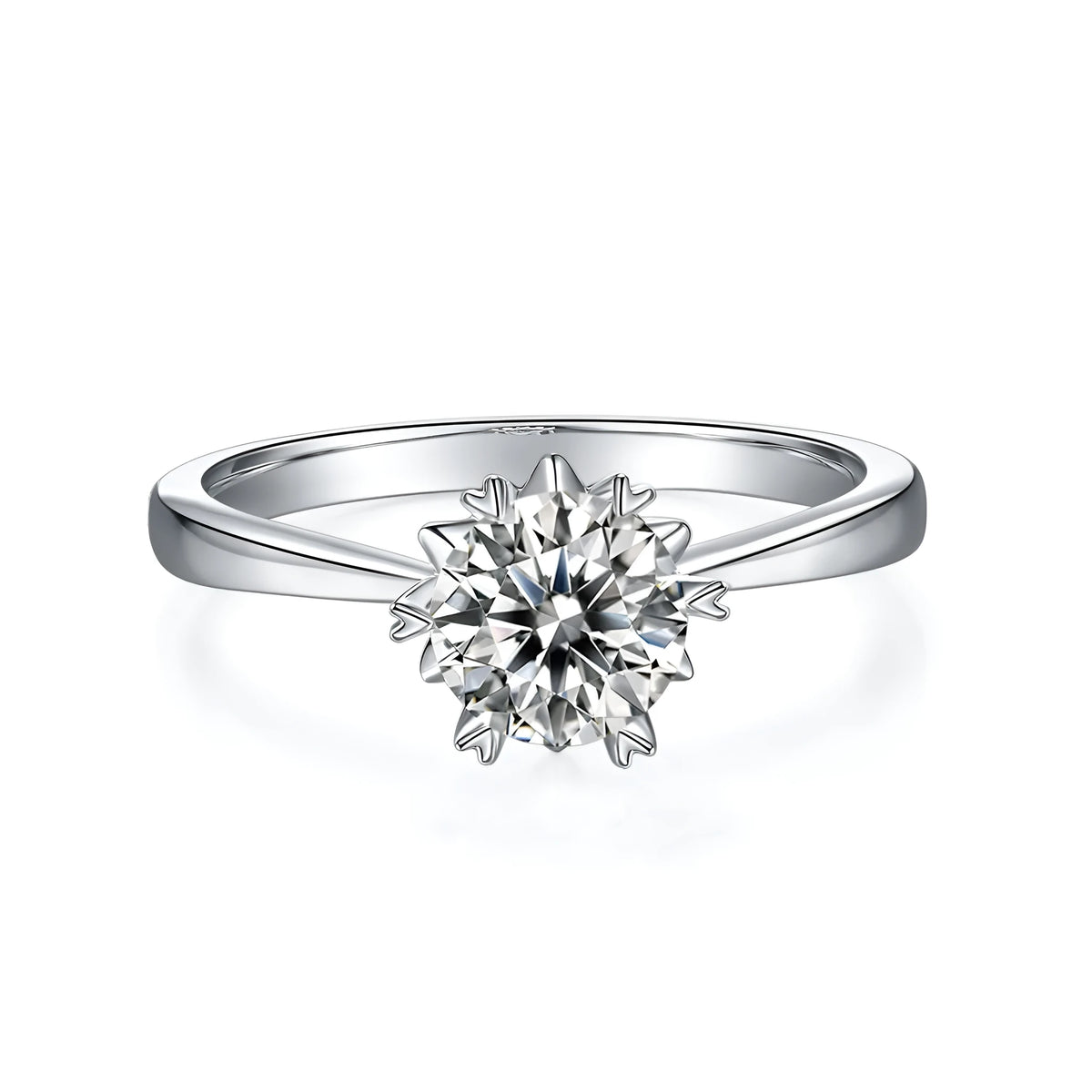 1 carat moissanite wedding ring set in S925 silver with platinum plating, sizes 5 to 9, with gift box